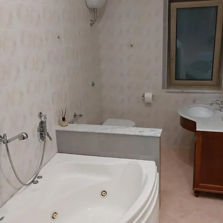 فندق مبيت وإفطار L'agrumeto 3*